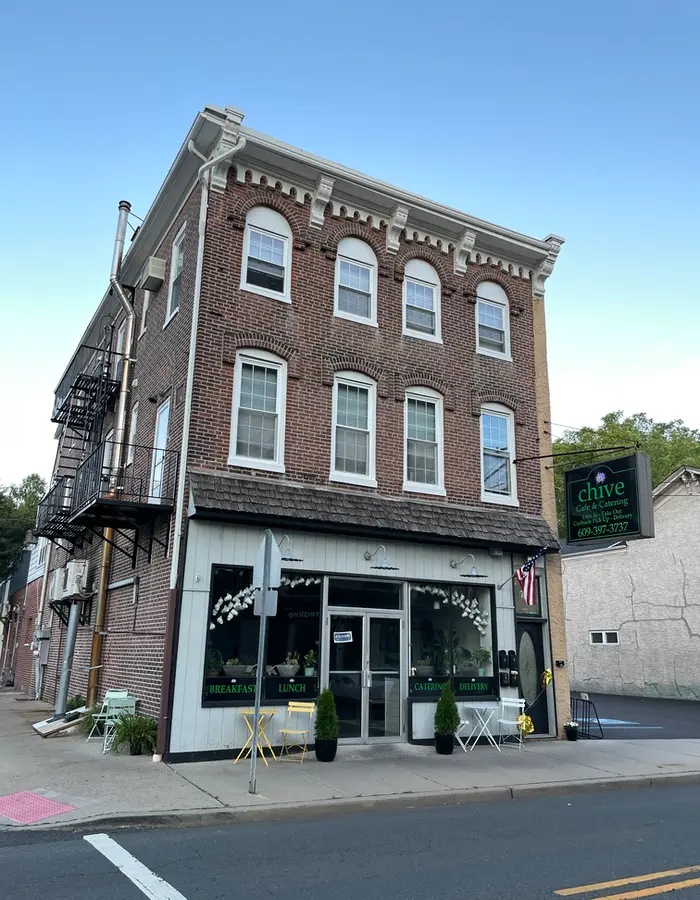 a brick building on Main Street in Lambertville, NJ